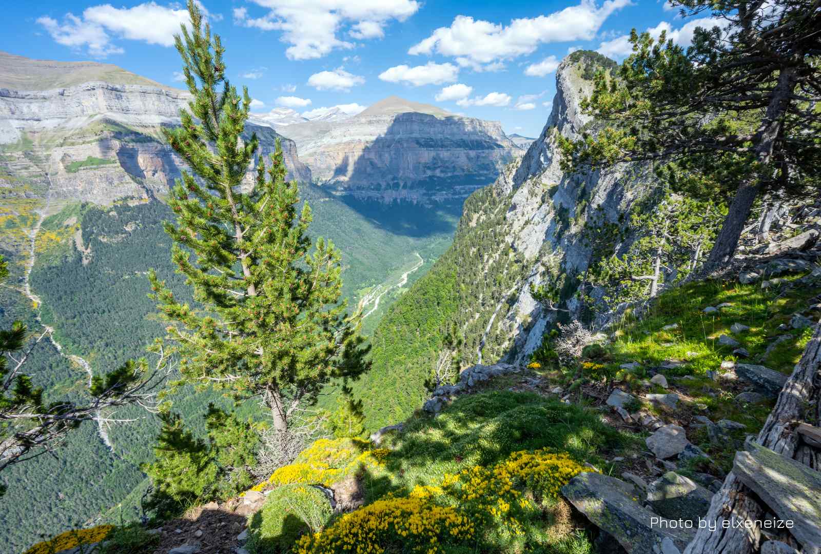 Paisaje ordesa Pirineos